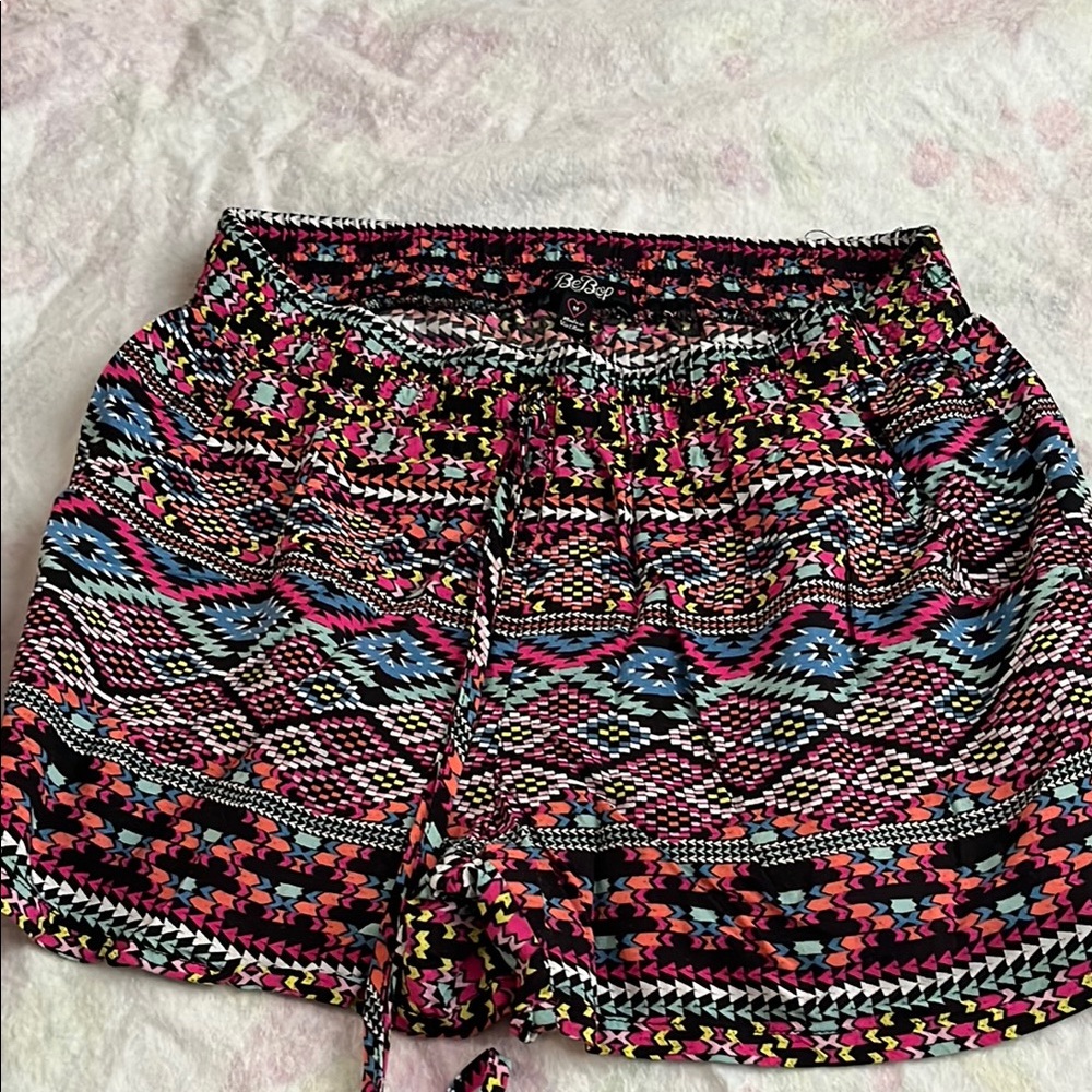 Bebop Women's Multicolor Patterned Shorts